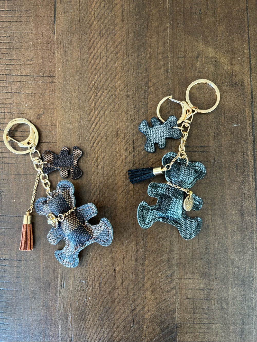 🧸 Adorable Bear Keychain Bundle – Set of 2 🧸